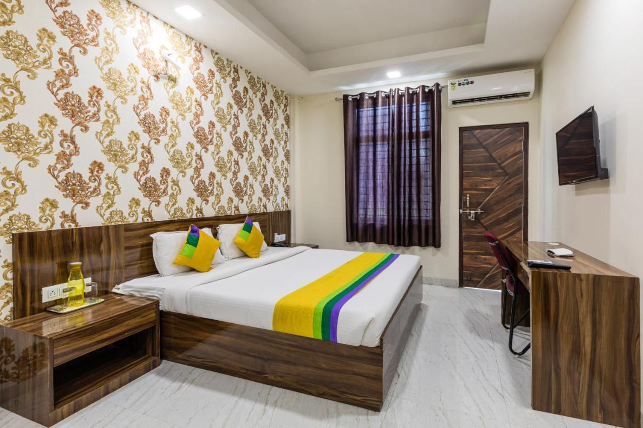 Hotel Treebo Trip Namaste Indore Exterior foto