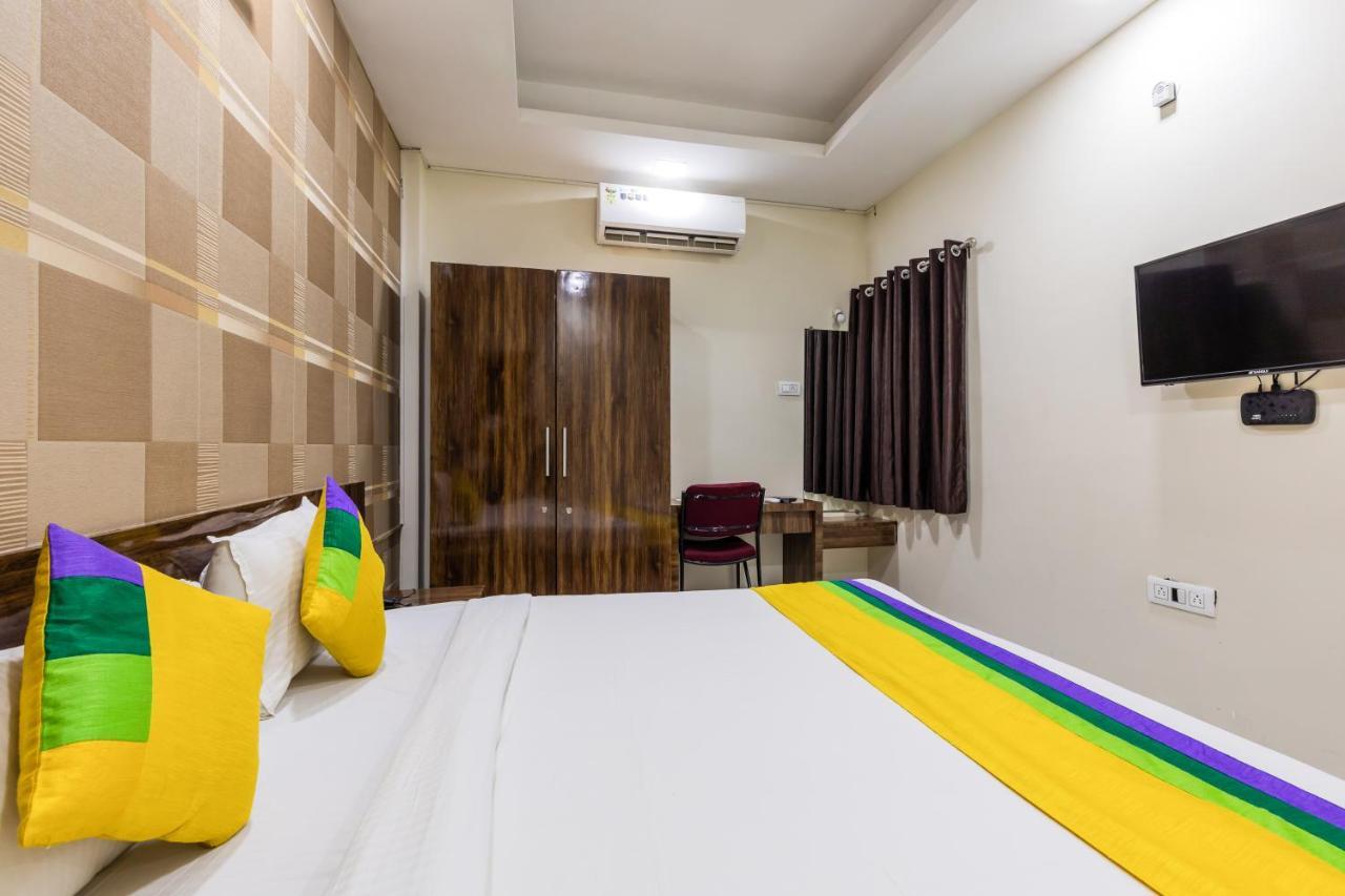 Hotel Treebo Trip Namaste Indore Exterior foto