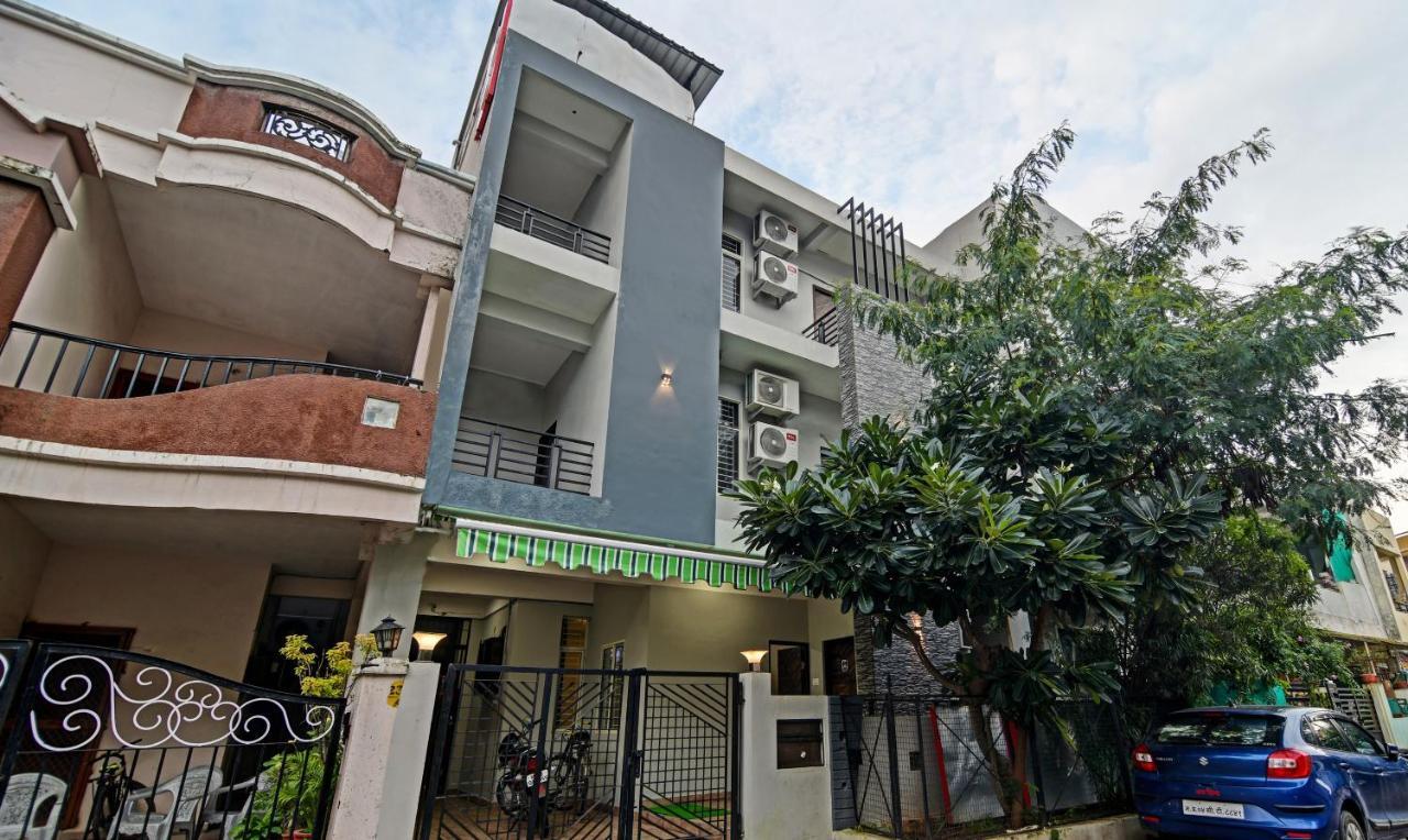 Hotel Treebo Trip Namaste Indore Exterior foto