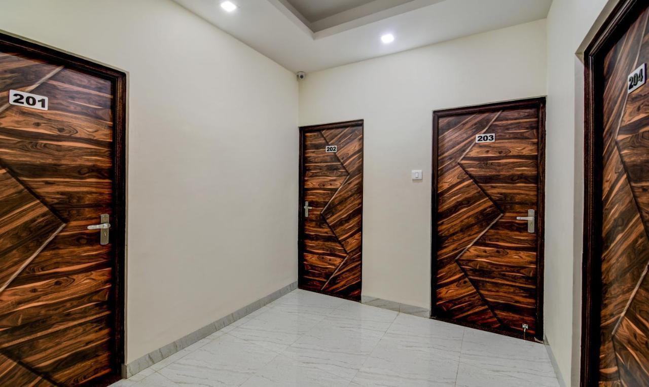 Hotel Treebo Trip Namaste Indore Exterior foto